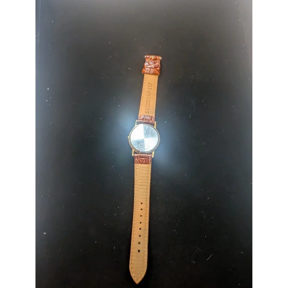 Seiko Quartz Womens Watch Gold Dial Brown Leather Band 5V80-7009 Vintage Runs